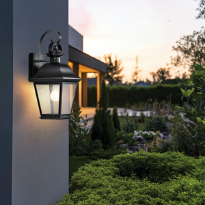 Mount Vernon Wall Light 3