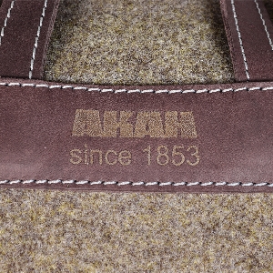 AKAH Rolltop-Rucksack aus Wollfilz und Olivenleder 6
