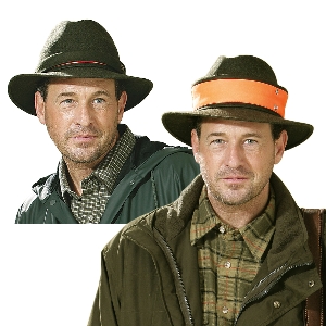 Hunting hat with reversible signal band 3