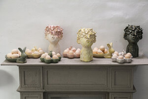Lelu egg holder made of white cement with rabbit 4