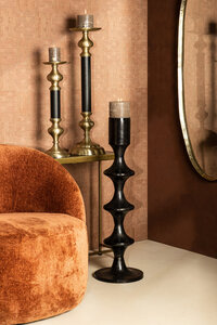 Taika black round candle holder made of aluminum with raised tabs 3