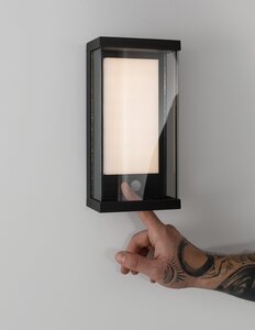Elegant BAY anthracite solar wall light with motion sensor by Nova Luce 3
