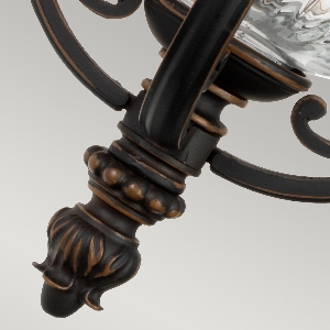 Luverne outdoor wall light 4