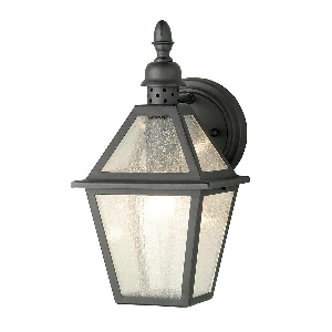Polruan wall light 1