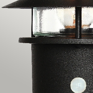 Helsingor pedestal lantern 4
