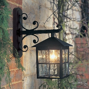Winchester wall light 2
