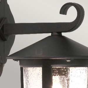 Hereford wall light 2