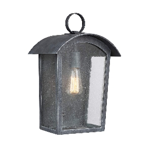 Hodges wall light 1