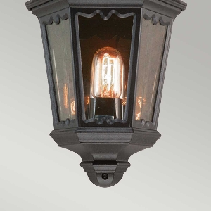 Medstead wall light 3