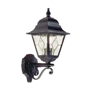 Norfolk wall light 1