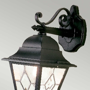 Norfolk wall light 2
