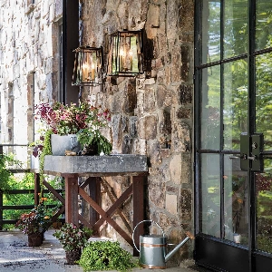 Walker wall lantern 3