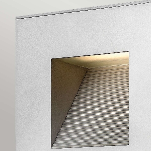Luna Small LED Wall Light 3