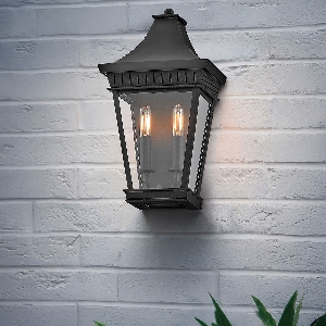 Chapel Hill outdoor half-wall lantern 3