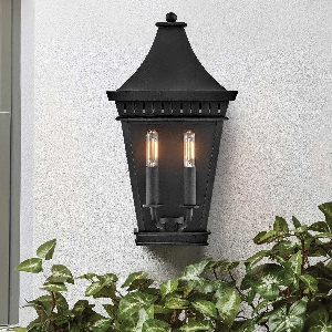 Chapel Hill outdoor half-wall lantern 2