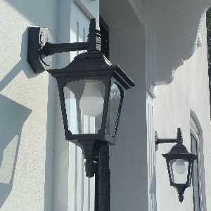 Outdoor wall light Chapel 2